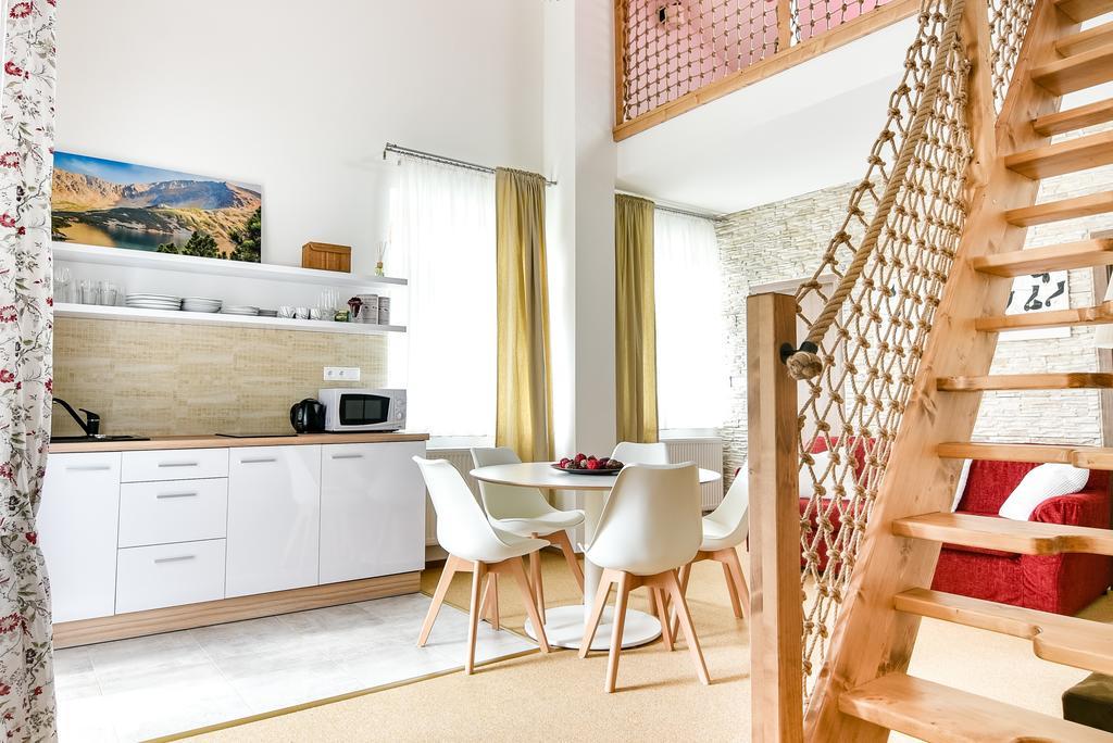 Mezonet Jelena Apartment ตาตรันสกา ลอมนีจา ภายนอก รูปภาพ
